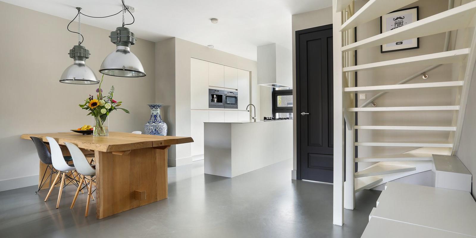 Verschil cementdekvloer en betonvloer